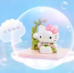 パールハローキティフィギュア