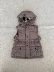 バーバリー ダウンベスト キッズ 3y (98cm)