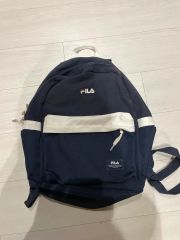 FILA アウトポケットデイパックネイビー A4対応DB-241216-1 - メルカリ