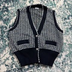 HIAND Bouclé Contrast Vest 白 - メルカリ