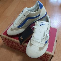 Kswissウルトラマン生誕45周年コラボスニーカー☆新品未使用 26.5cm 