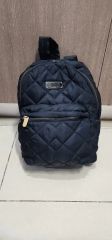 美品 MARC JACOBS ナイロン キルティング リュック ベージュ 希少色