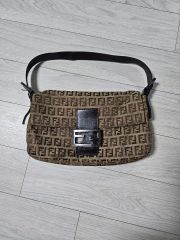 希少】FENDI フェンディ マンマバケット ハラコ レオパード 保存袋付き