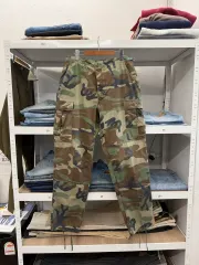 (33)ヴィンテージ U S ARMY カーゴパンツ