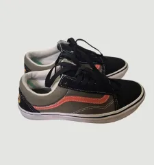 230 VANS オールドスクール スニーカー レディース