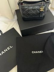 【展示品】Gカード付 CHANEL ガブリエル ホーボー ショルダーバッグ 黒 展示品】CHANEL ガブリエル ホーボー Gカード付 ショルダーバッグ 黒