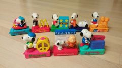 マクドナルド ピーナッツ 50周年 フィギュア 8点セット - メルカリ
