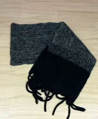 グレー/ブラック フリンジ マフラー 新品