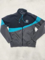 UNDER ARMOUR アンダーアーマー ウィンドブレーカー