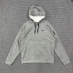 ナイキ Therma-FIT フーディー Tシャツ グレー