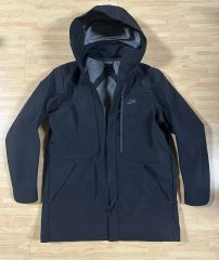 NIKE acg マウンテンパーカー tech スノボウェア 防水 ドローコード