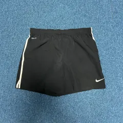 ナイキ ドライフィット ハーフパンツ M