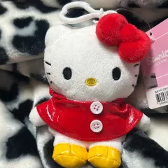 ハローキティ レインコート ぬいぐるみ キーホルダー 新品 タグ付き