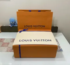 Louis Vuitton バッグボックス(45 5x37x16) + ダスト + リボン + お買い物バッグのサムネイル