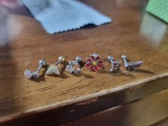 プラチナ ピアス 4mm サイコロ Pt900製 - メルカリ