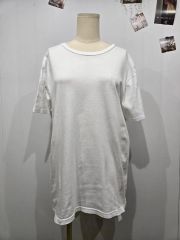 極美品 肌触り抜群 ルーズシルエット白 T シャツ - メルカリ