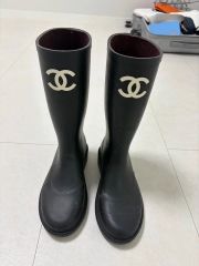 新品 CHANEL レインブーツ 37 ジェニー着用 大人気 - メルカリ