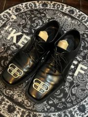 BALENCIAGA ダービーシューズ スクエアトゥ BBロゴ サイズ42 - メルカリ