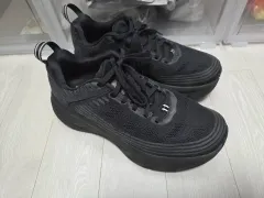 HOKA ONE ONE ホカオネオネ ボンダイ6 250 サイズ