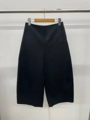 レディース) COS コス ウール カシミア ワイド クロップド パンツ 32サイズのサムネイル