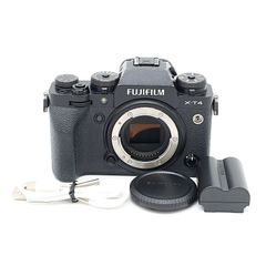 美品 富士フィルム X-T4 ボディ Fujifilm おまけ多数付き - メルカリ