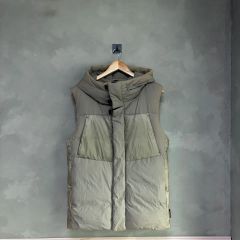 Adsum アドサム Lowland Vest - メルカリ