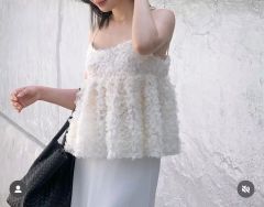 新品未使用 fitmore YUNAコラボ！ふわふわフリンジペプラムトップス
