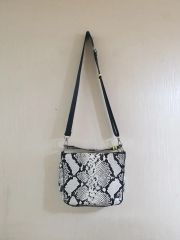 ROCKER トートバッグ zara - メルカリ