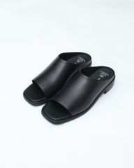 LEMAIRE 25SS CROSS FLAT SANDALS クロスサンダル - メルカリ