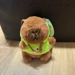 カピバラぬいぐるみ