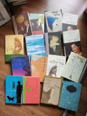お値下げ中！小説22冊＋漫画一冊 ＋SPI1700テストセンターまとめ売り