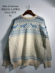 XL Dale of norway デイルオブノルウェー ハーフジップ ニット ウール100のサムネイル