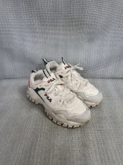 FILA スニーカー 245のサムネイル
