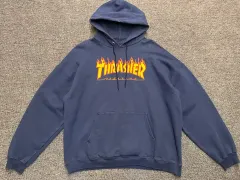 105 スラッシャー フレイム フーディ Tシャツ ネイビー