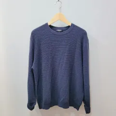 105) DKNY ニートTシャツのサムネイル