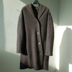 HAAT ウールコート by Issey Miyakeのサムネイル