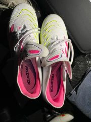 シ*！様 【完売カラー】Adidas Predator Pro TF 26.5 シ*！様 【完売カラー】Adidas Predator Pro TF 26.5 - メルカリ