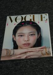 Vogue CS Beauty November 2022 - メルカリ