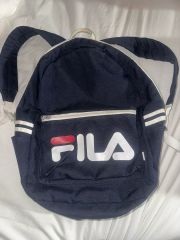 FILA リュック FMK1018 ネイビー レッド ホワイト - メルカリ