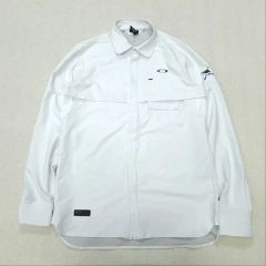 kZm着用】 OAKLEYナイロンジャケット - メルカリ