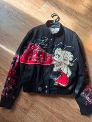 レアすぎるBETTY BOOPコラボ∞デニムジャケット∞LAZY OAF - メルカリ