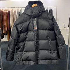 FINECREEK&CO ファインクリーク Vienna ダウンジャケット 馬革 - メルカリ
