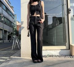 稲垣莉生着用ブラックフレアパンツ タンクトップ オールインワン 稲垣莉生着用ブラックフレアパンツ タンクトップ オールインワンサロペット夏