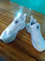 ナイキ レディース HUARACHE ジョイライダー型 245