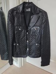 一点限り】LOVEMOSCHINO ジャケット 黒 シルバーボタン Sサイズ - メルカリ