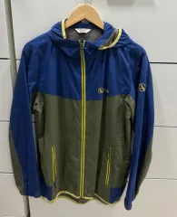 エーグル ウィンドブレーカー ジャケット 100(L) サイズ カーキ COLOR