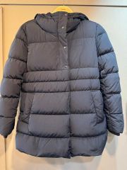 値下げ中)LACOSTE ラコステ ベージュ フード付き ダウンジャケット 