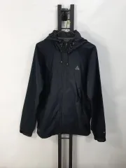 ナイキ ACG ウィンドブレーカー ジャケット ブラック m