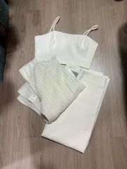 新品タグ付】CODE A シアープリーツ セットアップ ホワイト ペチコート 