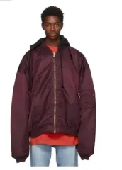 VETEMENTS ヴェトモン フーディー ブルゾン バーガンディのサムネイル
